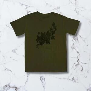 Taylor Swift Evermore Ivy Roots in My Dreamland Tee XS